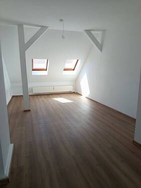 Wohnen - 2 Zimmer Etagenwohnung zur Miete in Leipzig
