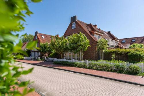 Straßenansicht - 3 Zimmer Etagenwohnung zum Kaufen in Juist