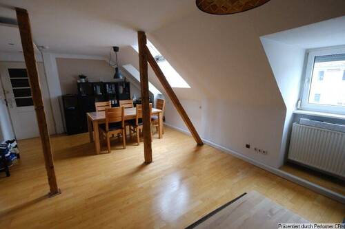 Wohn-Essbereich 2 - 2 Zimmer Etagenwohnung in Stuttgart