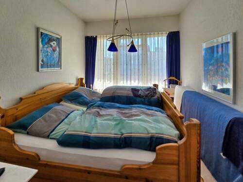 Gemütliches Schlafzimmer - 2 Zimmer Etagenwohnung zum Kaufen in Berlin
