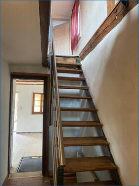 Treppe zum 1. Obergeschoss - 