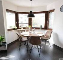 Modernisierte 3-Zimmer-Wohnung in sonniger Ausrichtung mit schönem Erker - Waiblingen