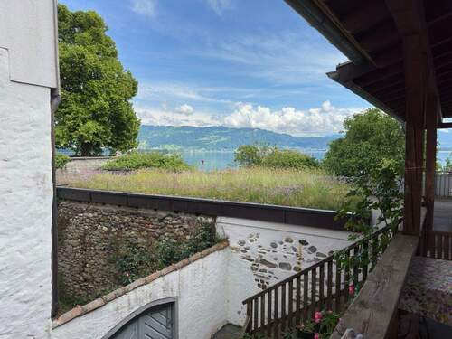 Bild 1 - Denkmalgeschütztes WGH in zweiter Seereihe