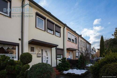 Bild 1 - Gemütliches Reihenhaus mit Potenzial in Elmshorn zu verkaufen