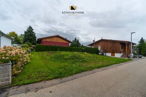 Grundstück - Seltene Gelegenheit: Baugrundstück in idyllischer Lage Hohenstadts