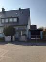 Vorderansicht - 1-2 Familienhaus - 620.000,00&nbsp;EUR Kaufpreis, ca.&nbsp; 183,00&nbsp;m&sup2;&nbsp;Wohnfl&auml;che