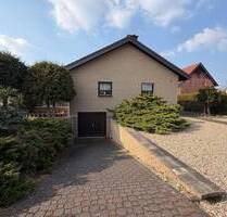 Einfamilienwohnhaus im Bungalowstil in Weinböhla mit großem Grundstück