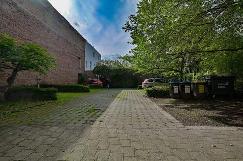 Haus (6) - 