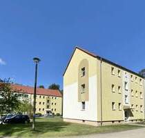 Handwerkerobjekt! Erdgeschosswohnung mit Balkon, eigenem Garten. Ohne Käuferprovision! - Rauen Handwerkerobjekt! Erdgeschosswohnung mit Balkon, eigenem Garten. Ohne Käuferprovision! - Rauen