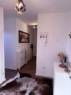 Flur - Etagenwohnung mit 102,00 m&sup2; in Köln zum Kaufen