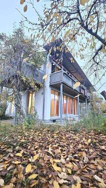 Teilansicht Garten.jpg - Modernes Architekten Zweifamilienhaus mit dem gewissen ETWAS !