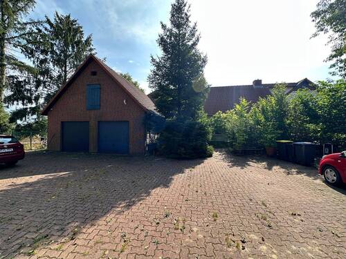 Vorplatz - 