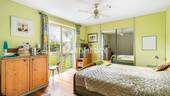 1. OG Schlafzimmer 1 - 