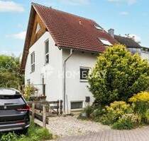 Charmante Doppelhaushälfte mit Garten, Terrasse und Balkon in ruhiger Lage von Schöneck-Kilianstädt