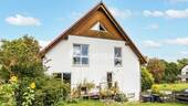 Außenansicht 2 - 6 Zimmer Doppelhaushälfte zum Kaufen in Schöneck