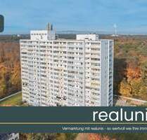 Lichtdurchflutete 2-Zimmer-Wohnung mit Weitblick im 11. OG - inkl. TG-Stellplatz nur bei realunis - Heusenstamm