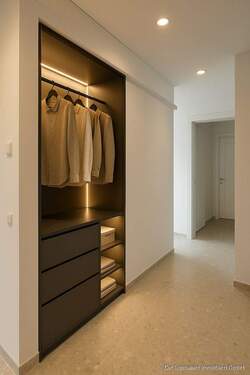 Flur - 5 Zimmer Doppelhaushälfte zum Kaufen in Schlangen / Oesterholz-Haustenbeck