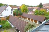 Blick zum Garagenhof - 