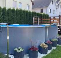 modernes Einfamilienhaus im Landhausstil mit Pool und Heimkino - Teltow