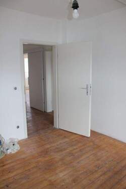 Schlafen II - Etagenwohnung mit 60,00 m&sup2; in Mülheim an der Ruhr zur Miete