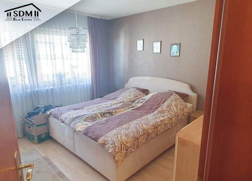 06_Schlafzimmer.jpg - 