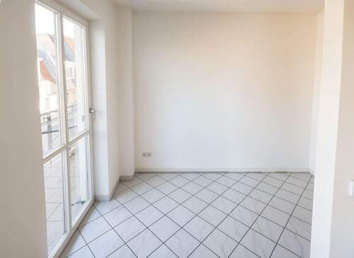 Küche mit Balkonzugang * - 