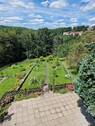 Ausblick vom OG in den Garten und
Natur - 