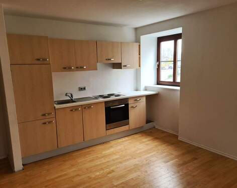 Küche mit Einbauküche - 2 Zimmer Etagenwohnung in Görwihl-Niederwihl