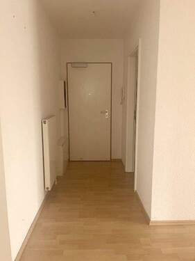 Diele - Etagenwohnung mit 61,00 m&sup2; in Düsseldorf zur Miete