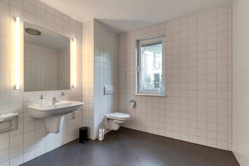 Badezimmer EG.jpg - 