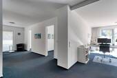 Blickachse Diele im Erdgeschoss.jpg - Einfamilienhaus mit 222,00 m&sup2; in Frankenthal (Pfalz) zum Kaufen