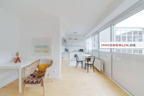 3 - Etagenwohnung mit 36,00 m&sup2; in Berlin zum Kaufen