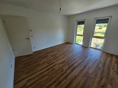 Zimmer 2 - 