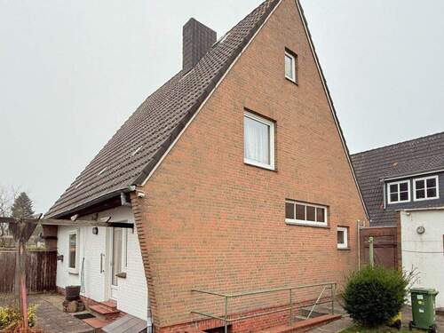Seitenansicht - 4 Zimmer Einfamilienhaus in Husum