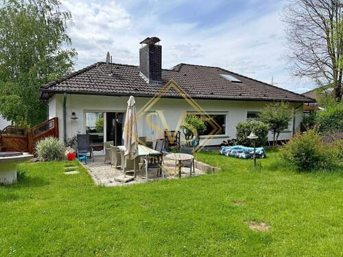 Gartenansicht - 7 Zimmer Einfamilienhaus in Fuldabrück / Dörnhagen