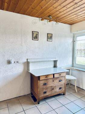 Der große Wohnraum (ehemalige Küche) - 