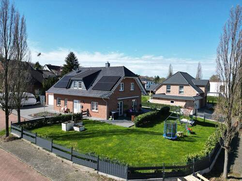 Straßenansicht - 6 Zimmer Einfamilienhaus in Stadthagen