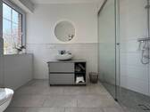 Erdgeschoss - Gäste-Badezimmer - 