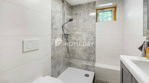 KG Badezimmer 1 - 