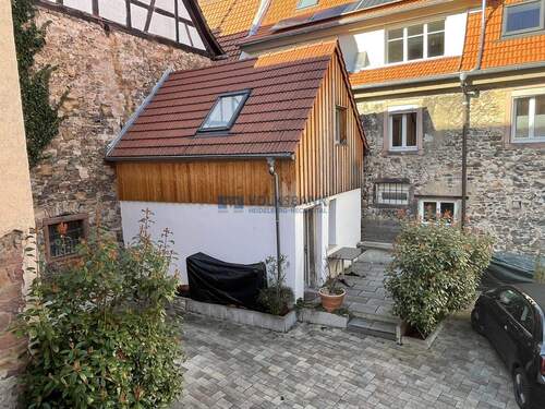 Zusätzliches Hofhaus - 