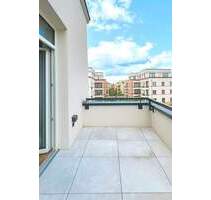 Stilvolle, helle 2-Zimmer-Wohnung mit Balkon und Ausblick - Potsdam Bornstedter Feld
