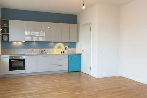 moderne Marken-Einbauküche - Etagenwohnung mit 60,50 m&sup2; in Potsdam zur Miete