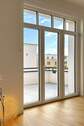 bodentiefe Fenster zum Balkon - 