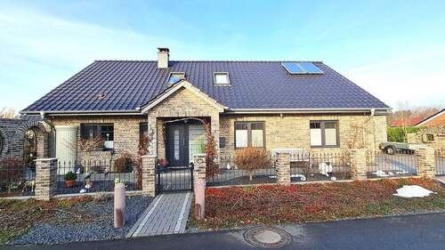 Frontansicht - Gepflegtes Einfamilienhaus in Hemmoor zu verkaufen