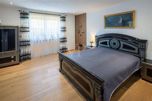 ö Schlafzimmer EG - 