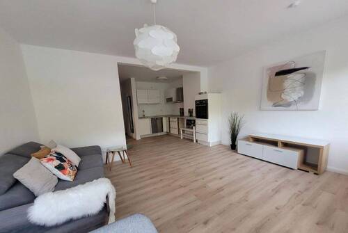 Bild 2 - 5 Zimmer Reihenmittelhaus zum Kaufen in Hamburg