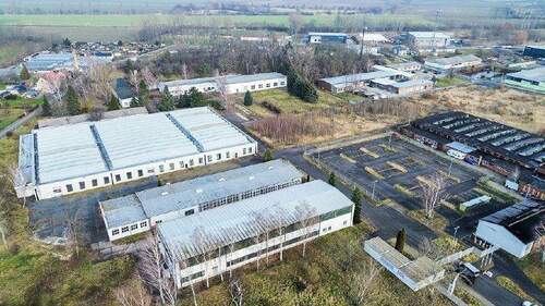 Vogelperspektive - Halle zum Kaufen in Coswig