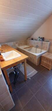 c1555ebe-751f-47de-bc9c-00a635095bdf.jpg - 