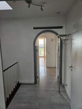 Bild 3 - 5 Zimmer Reihenmittelhaus in Elchingen