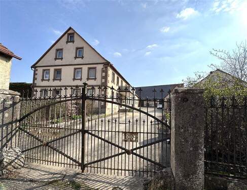 Hof mit viel Platz - 